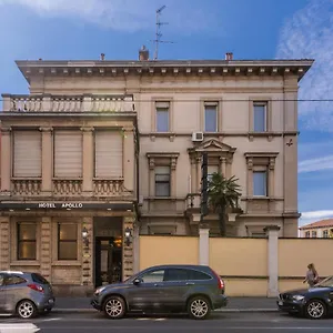 Hotel Apollo **